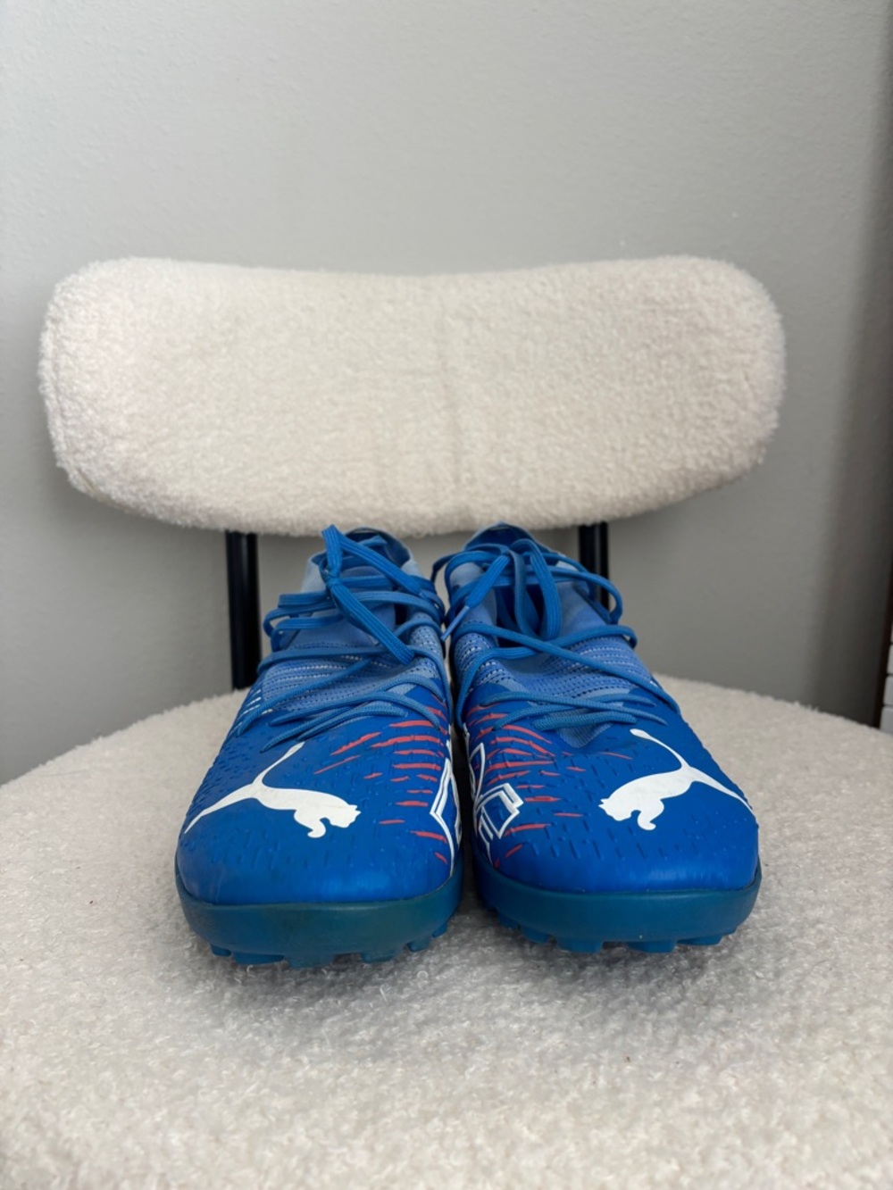 PUMA SOCCER SHOES - Picture 3 of 6